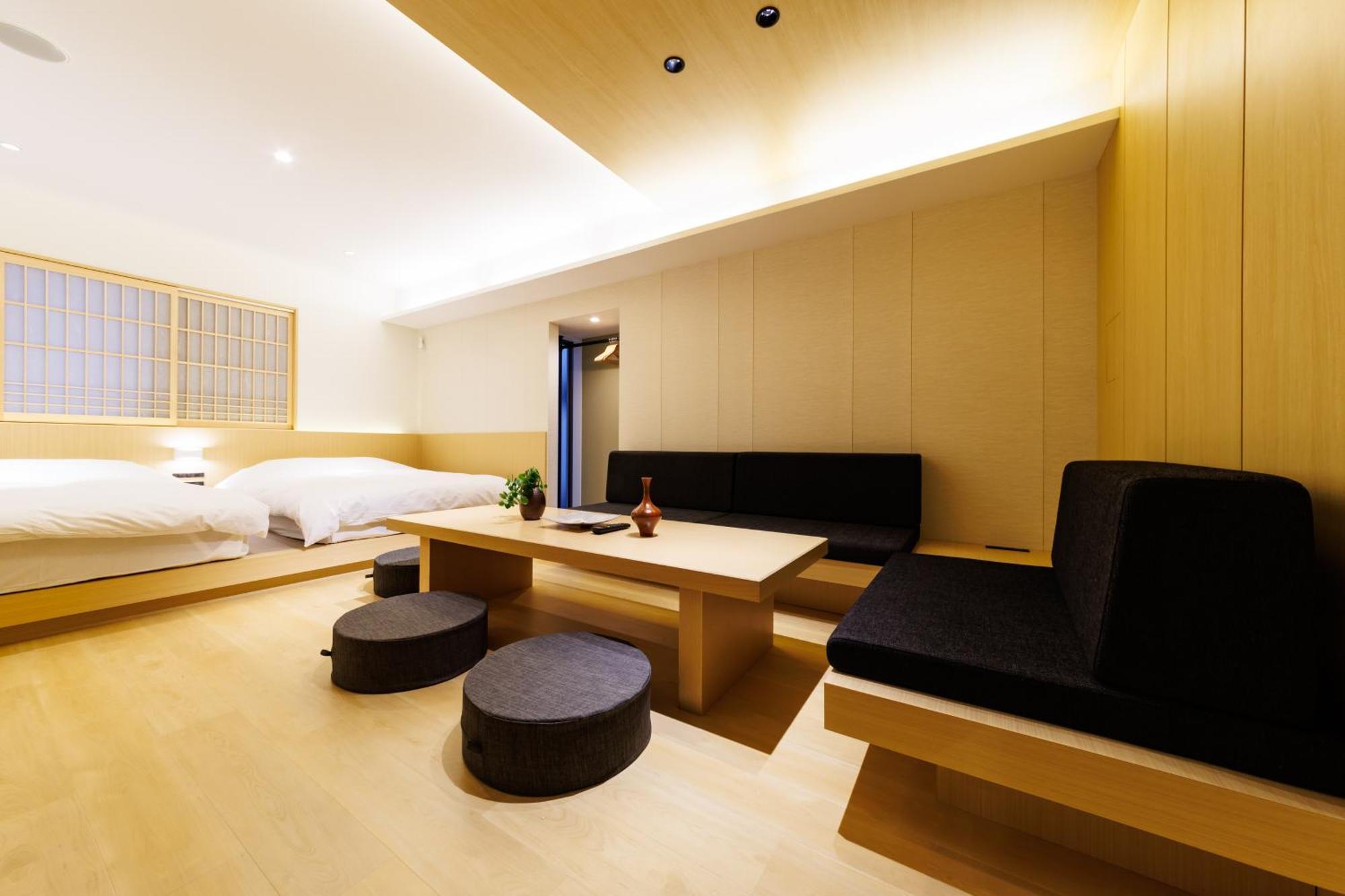 Comforts81 Shinsaibashi Осака Номер фото