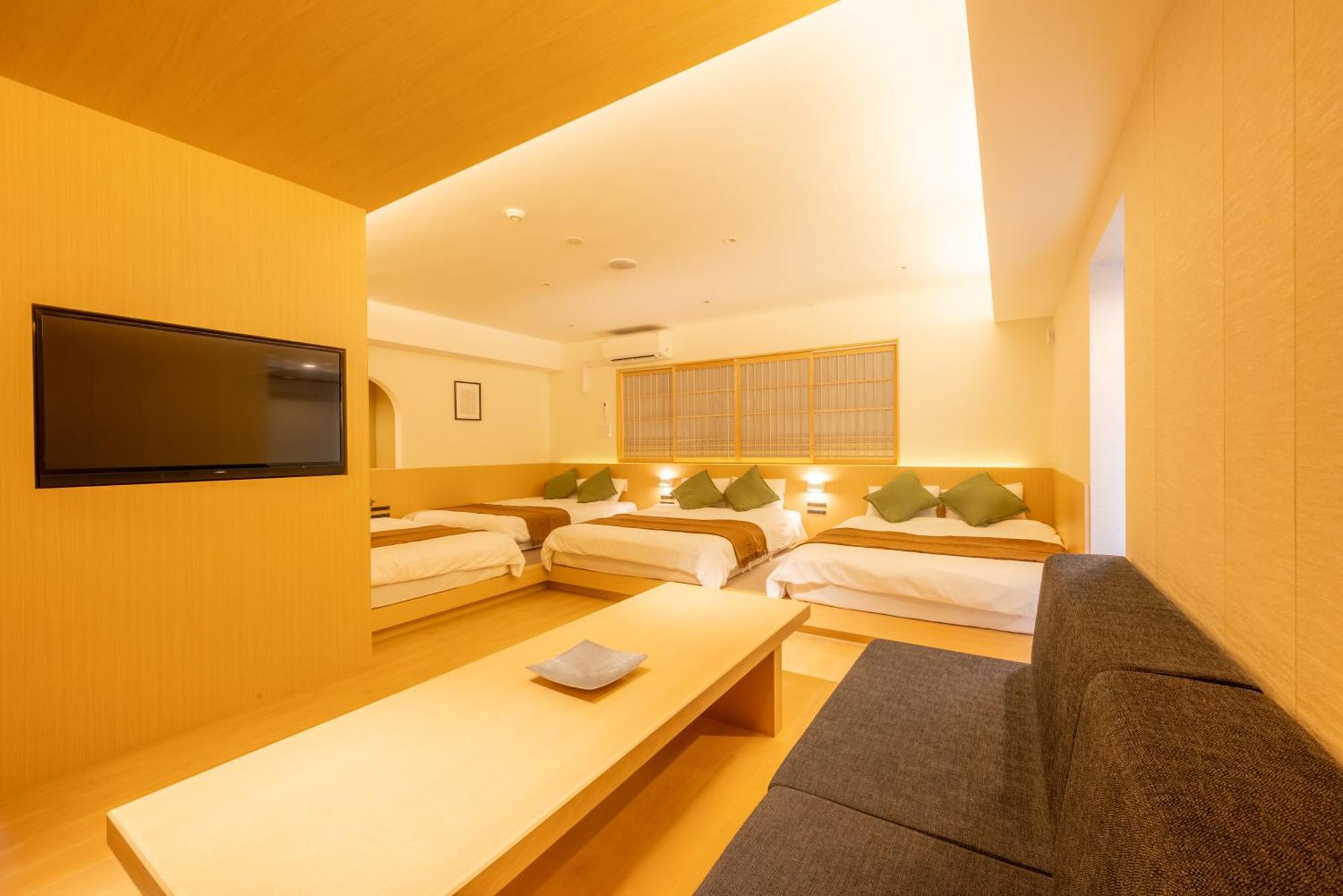 Comforts81 Shinsaibashi Осака Экстерьер фото